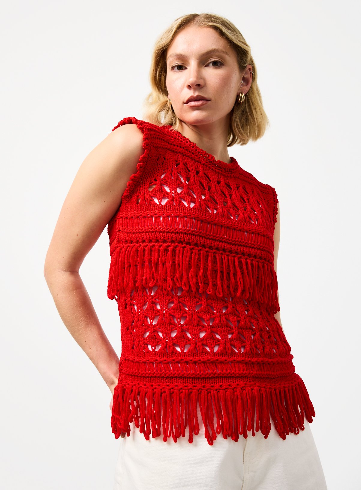 Buy Red Loopy Fringe Knitted Tank Top L | Tops | Tu